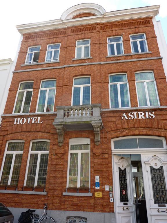 Asiris 2* Brujas